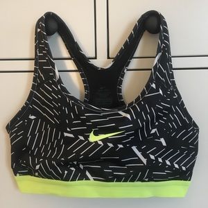 Nike Dri-Fit Sports Bra
